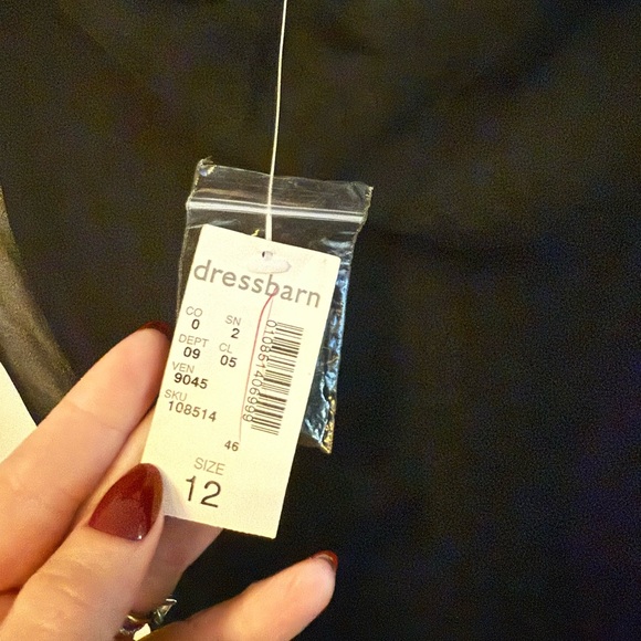 NWT Black Formal Scoopneck Gown - Picture 6 of 6